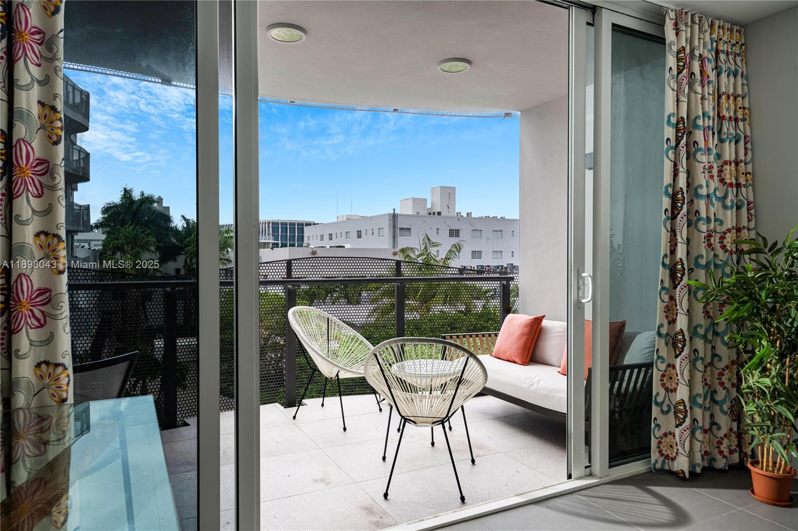 ARTEPARK NORTH CONDO - Residential