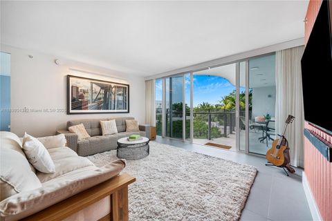 2155 Washington Ct 407 Miami Beach FL 33139
