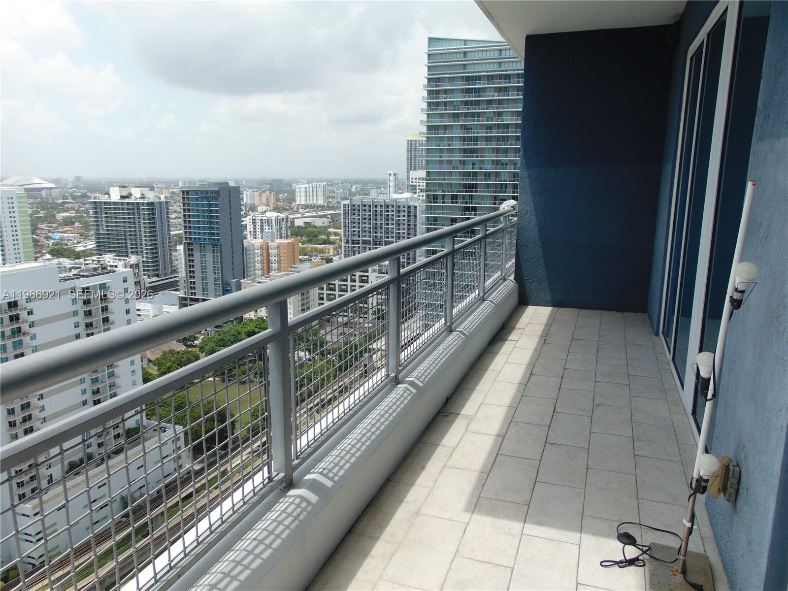 Infinity At Brickell - Residential Lease