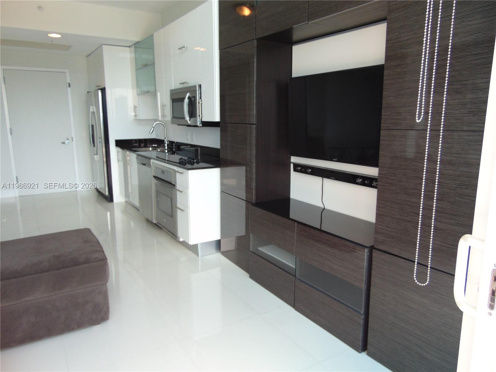 Infinity At Brickell - Residential Lease