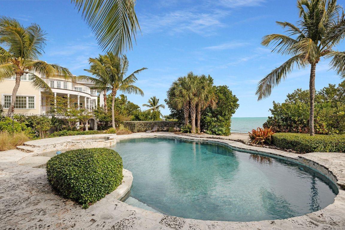 Plant Beach - Residential