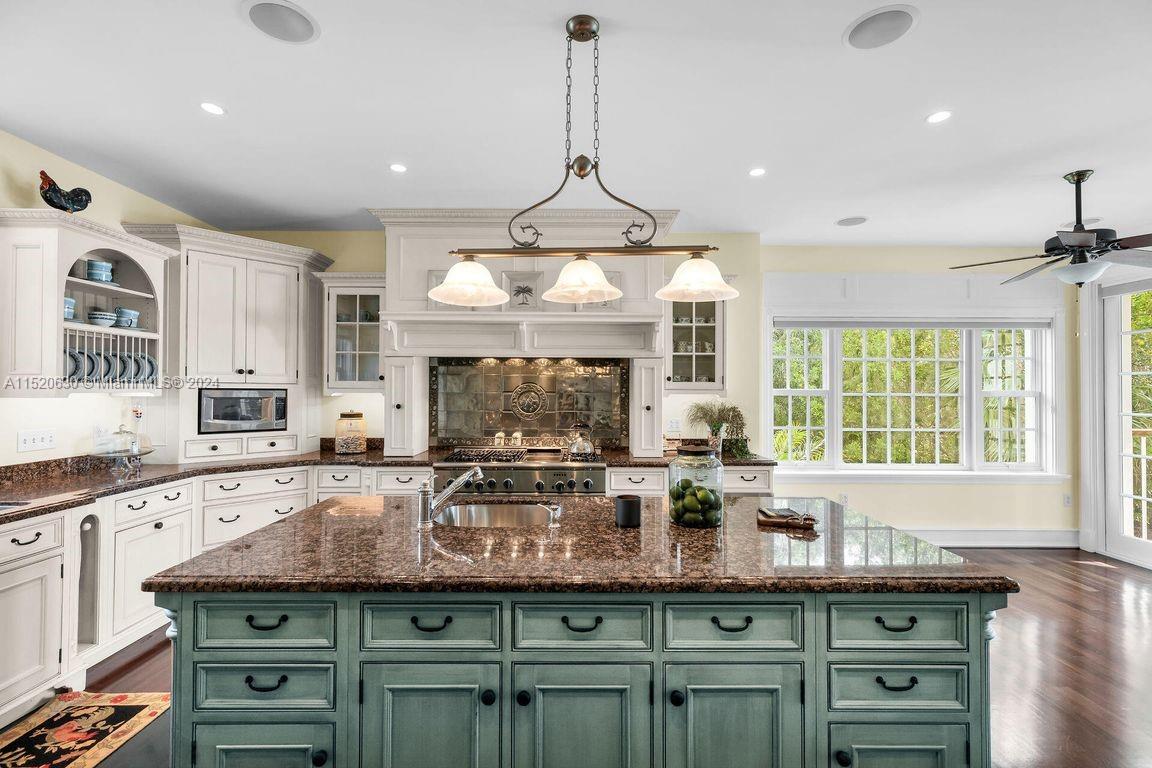 Plant Beach - Residential