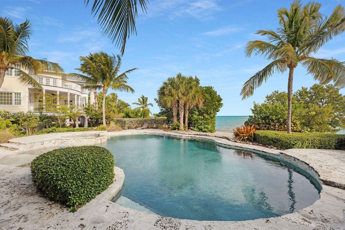 Plant Beach - Residential