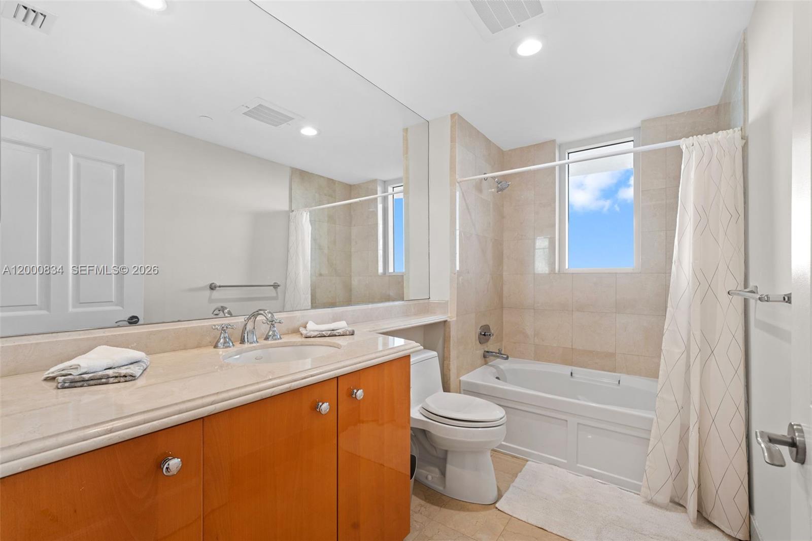 ACQUALINA OCEAN RESIDENCE - Residential Lease