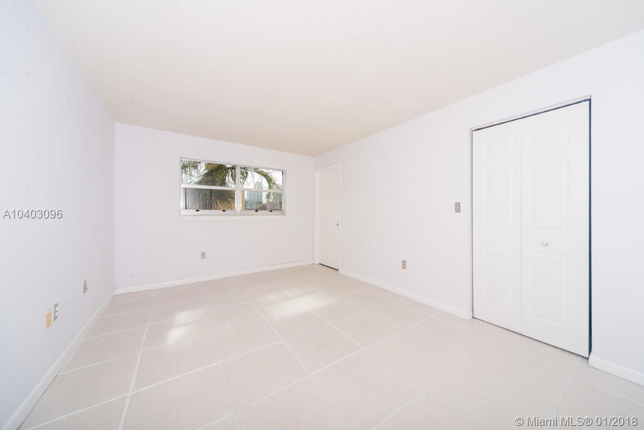 Euclid PLAZA - Residential Lease