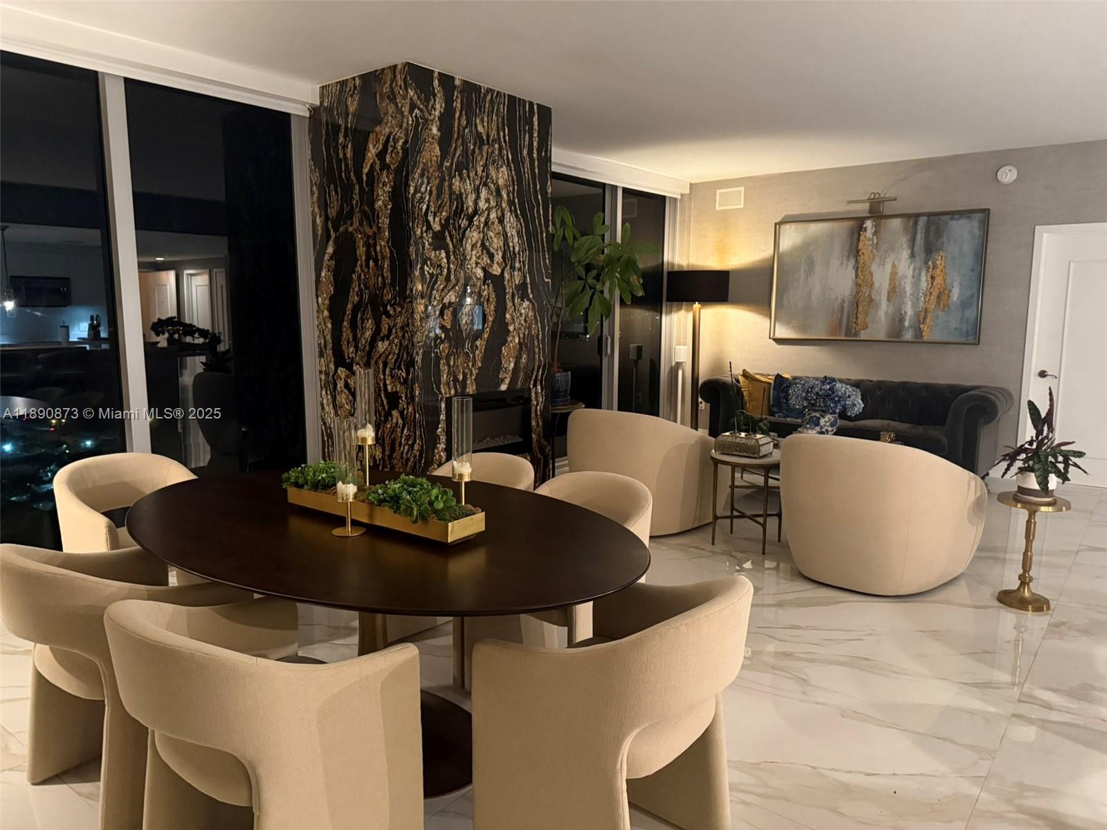 THE HARBOUR SOUTH CONDO - Residential Lease