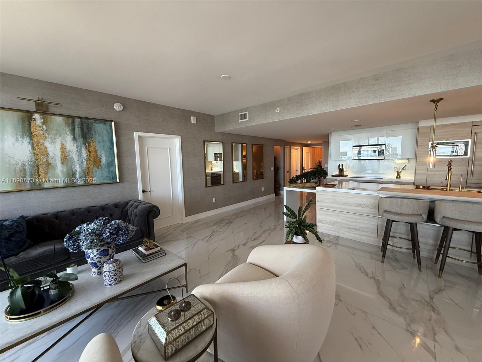 THE HARBOUR SOUTH CONDO - Residential Lease