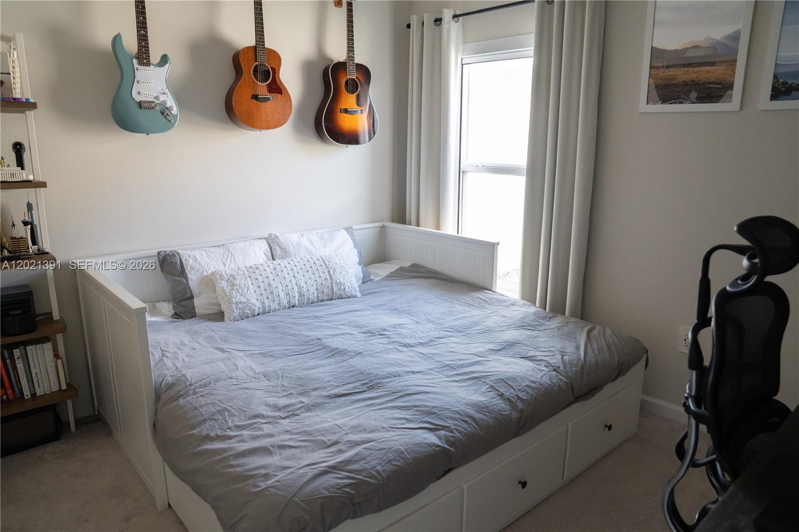 AVALON CROSSING - Residential