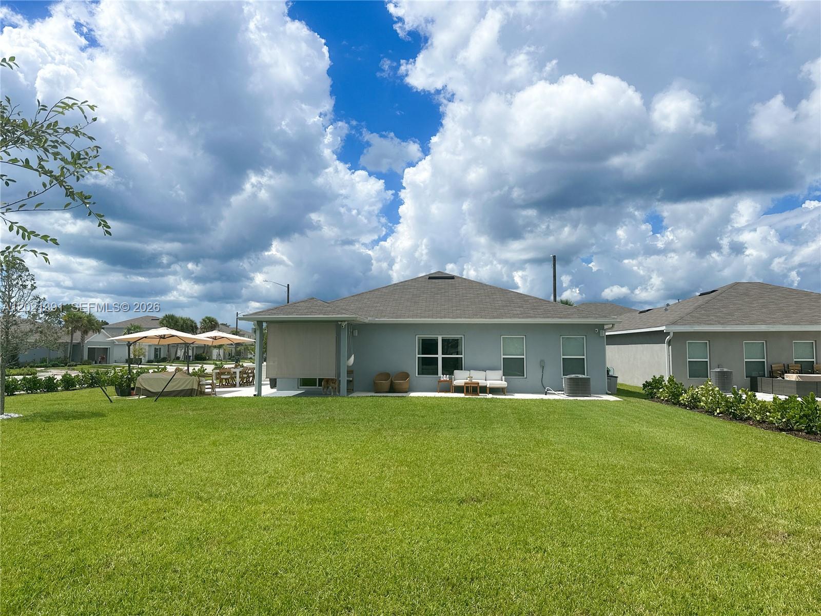 AVALON CROSSING - Residential