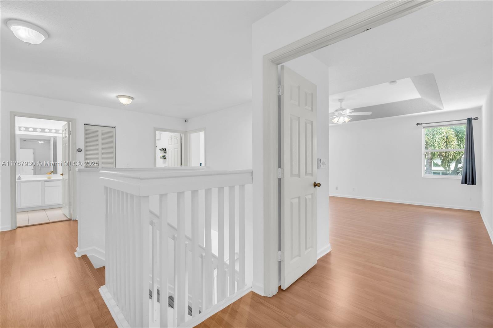 PEMBROKE SHORES - Residential
