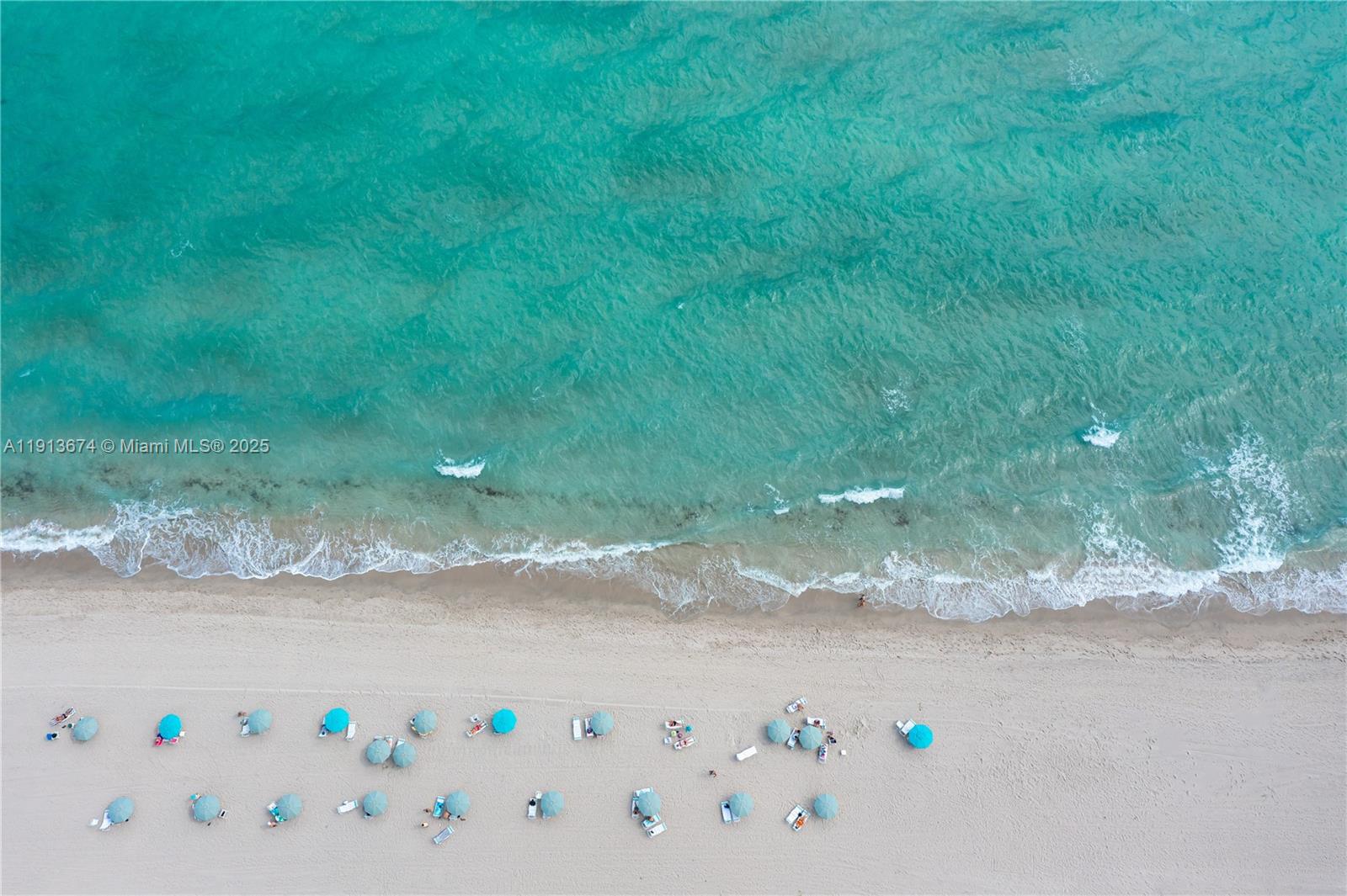 AQUARIUS CONDO - Residential