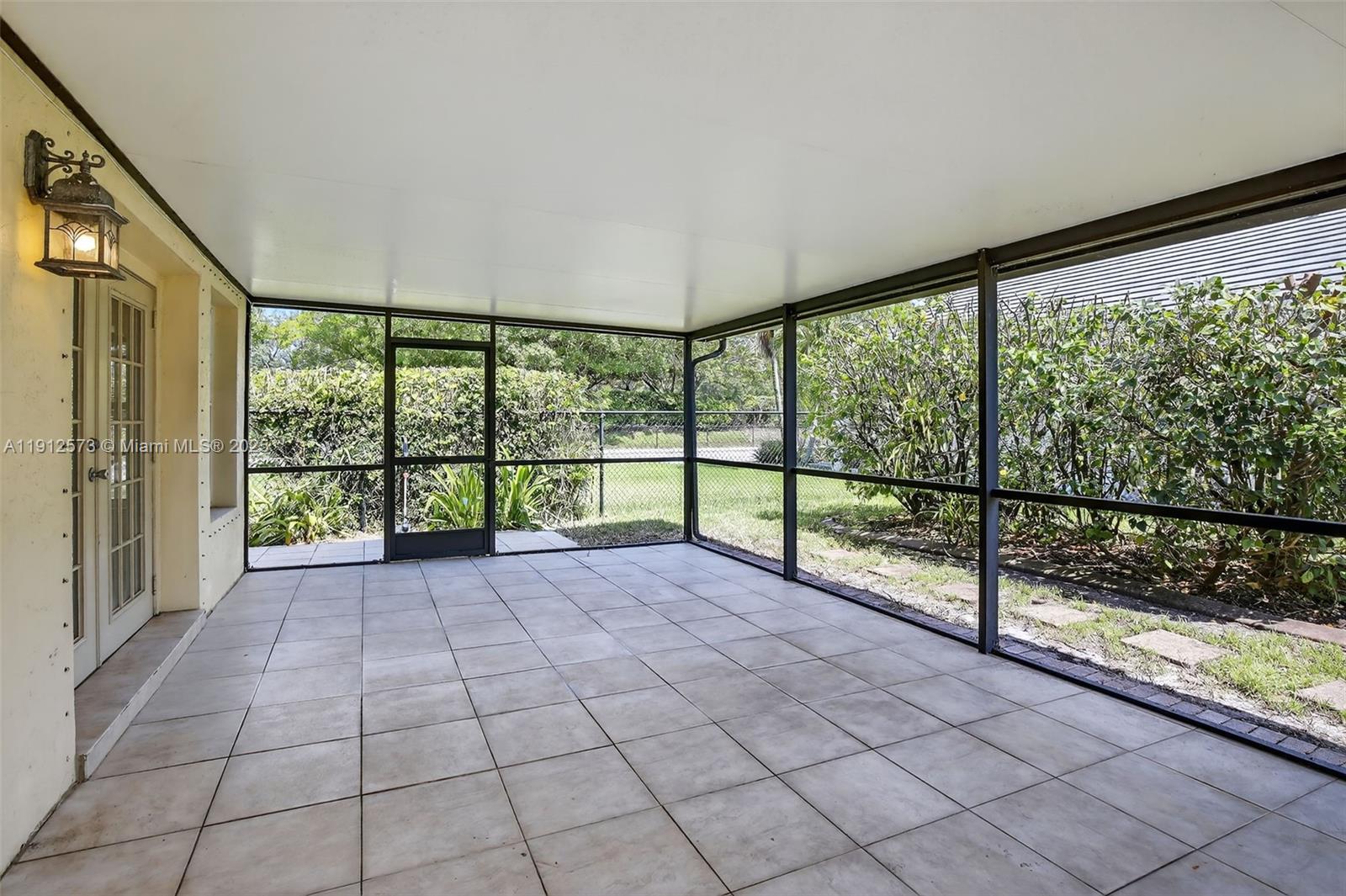 FOREST RIDGE CLUSTER HOME - Residential