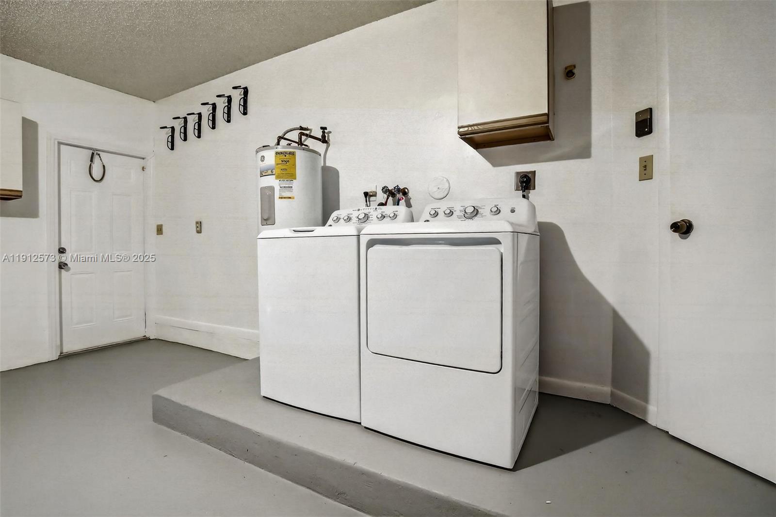 FOREST RIDGE CLUSTER HOME - Residential