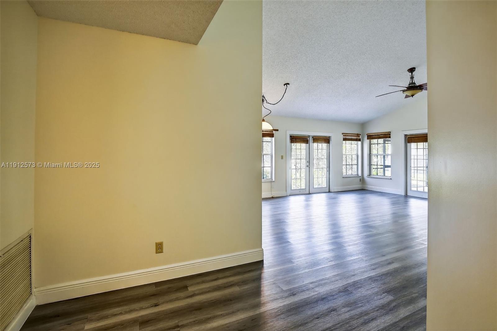 FOREST RIDGE CLUSTER HOME - Residential