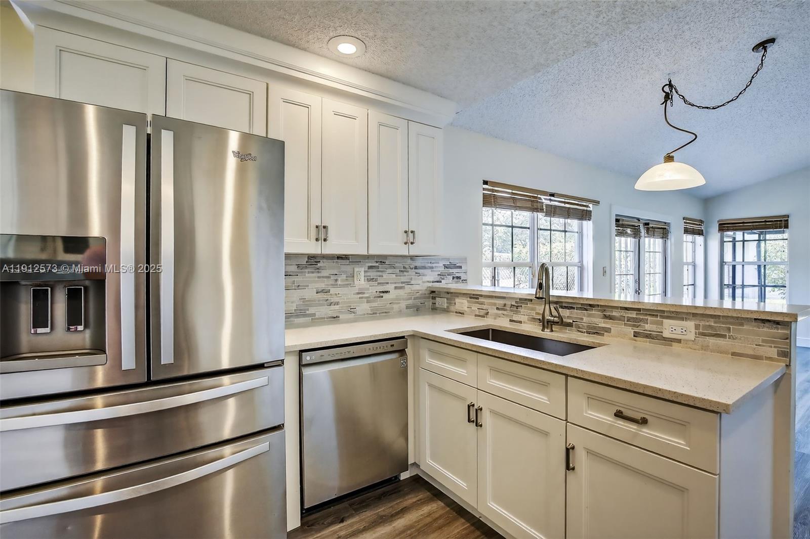 FOREST RIDGE CLUSTER HOME - Residential