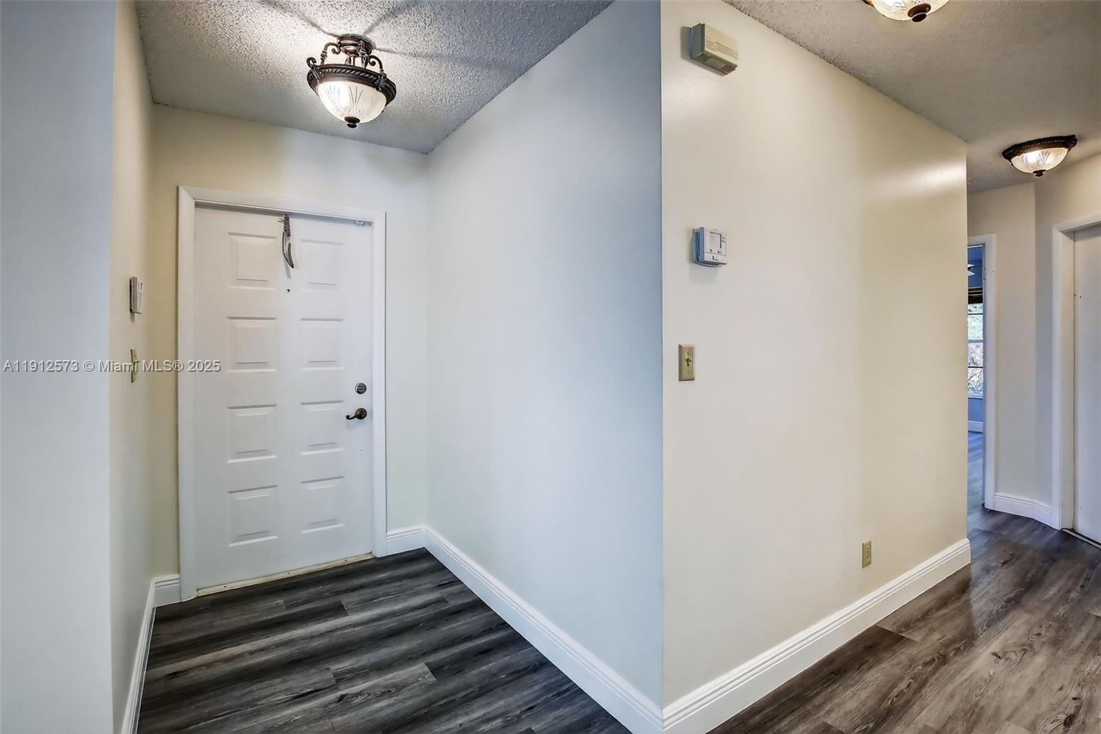 FOREST RIDGE CLUSTER HOME - Residential