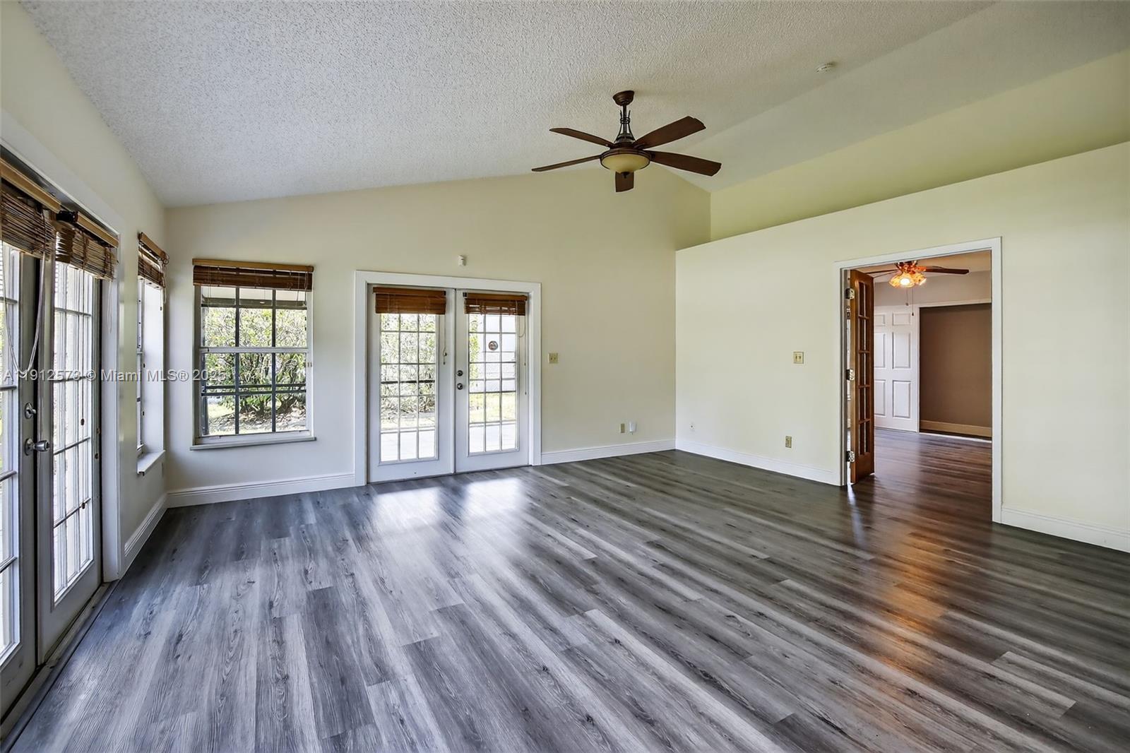 FOREST RIDGE CLUSTER HOME - Residential