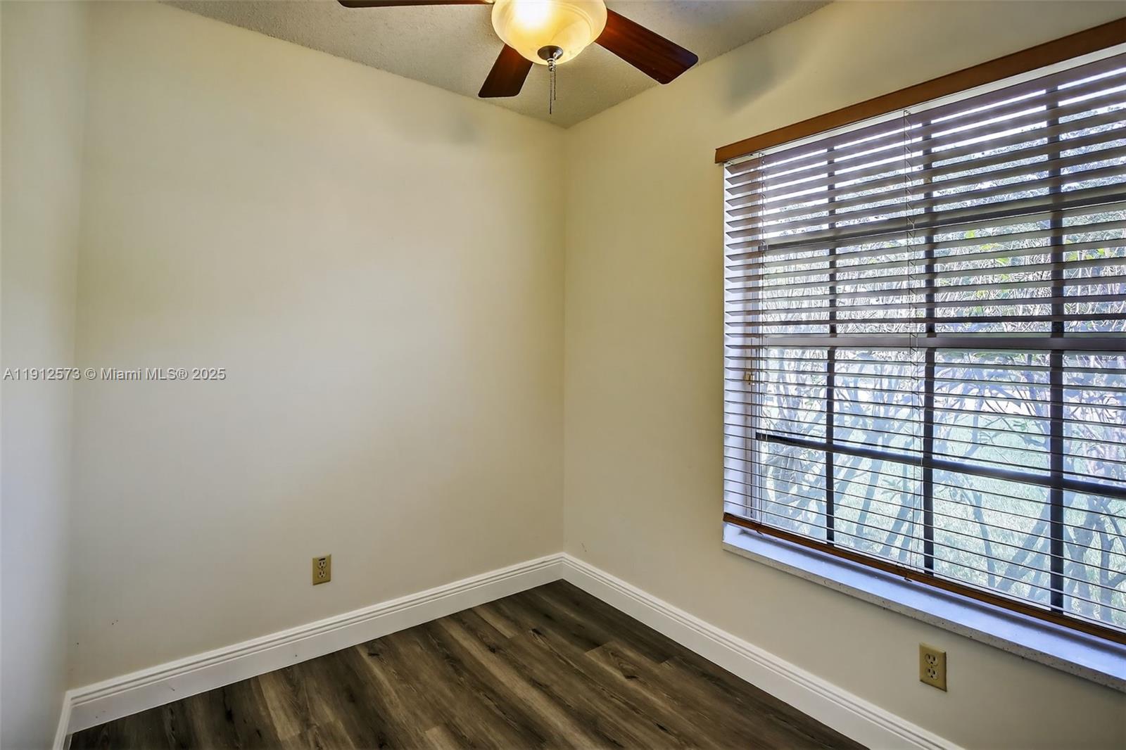 FOREST RIDGE CLUSTER HOME - Residential