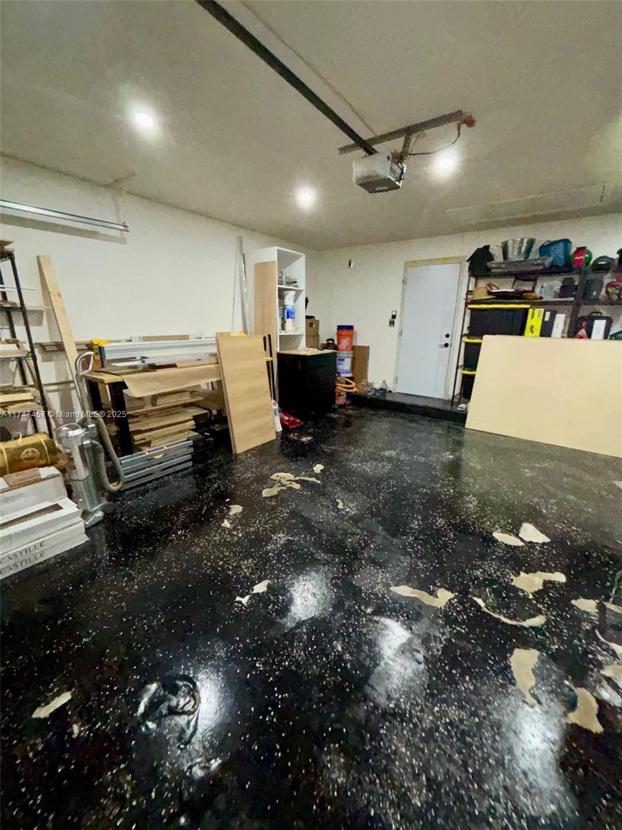 JACARANDA - Residential