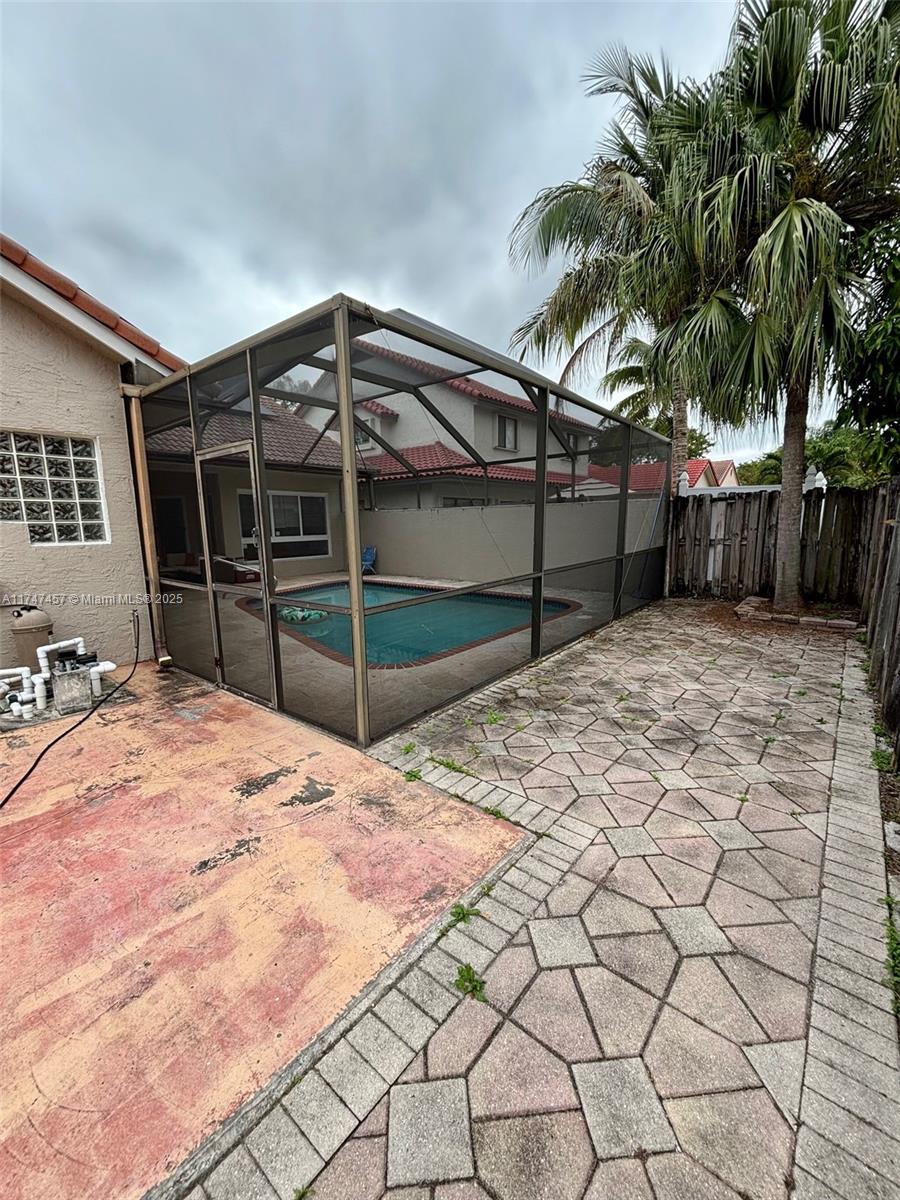 JACARANDA - Residential