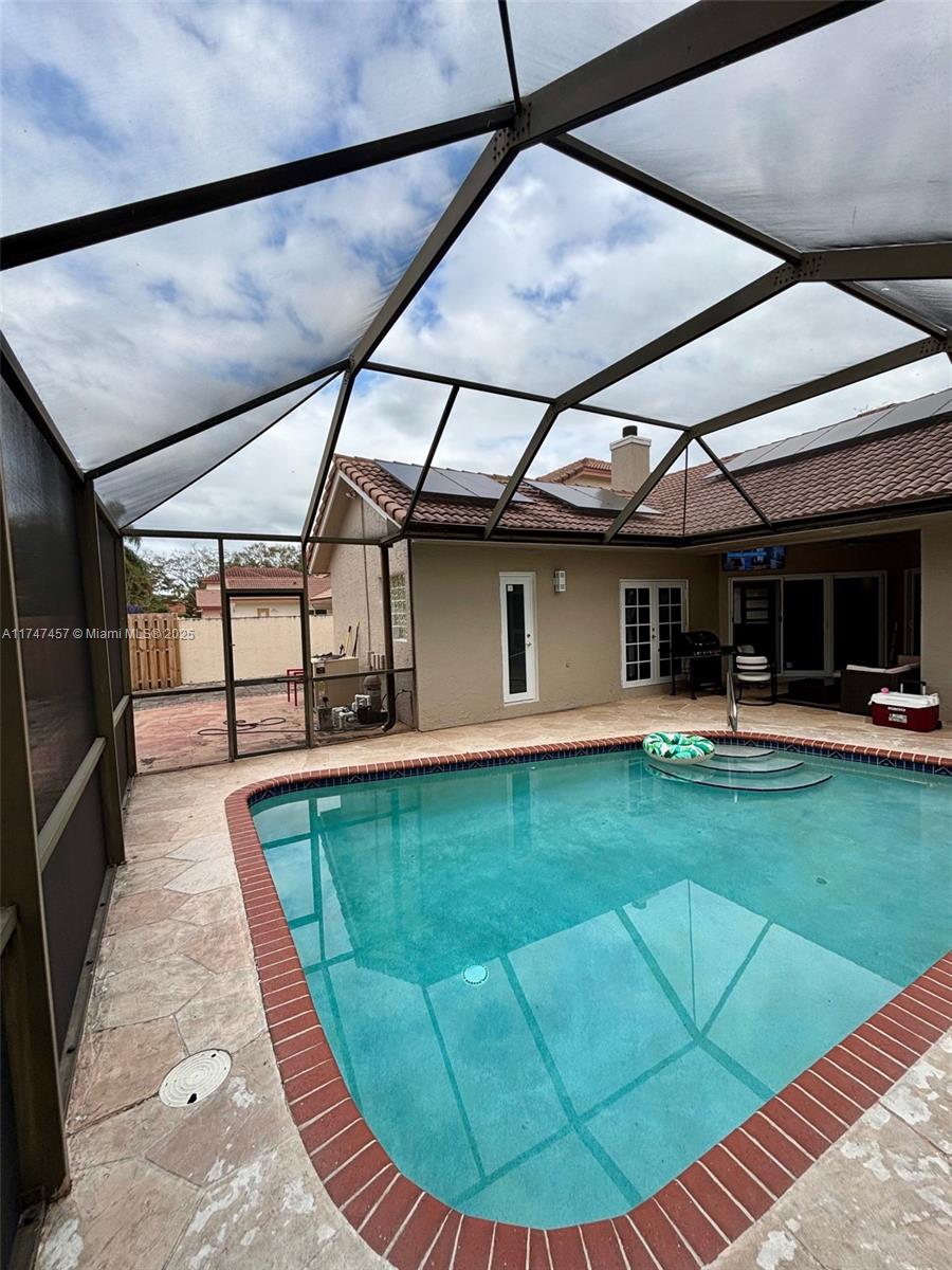 JACARANDA - Residential