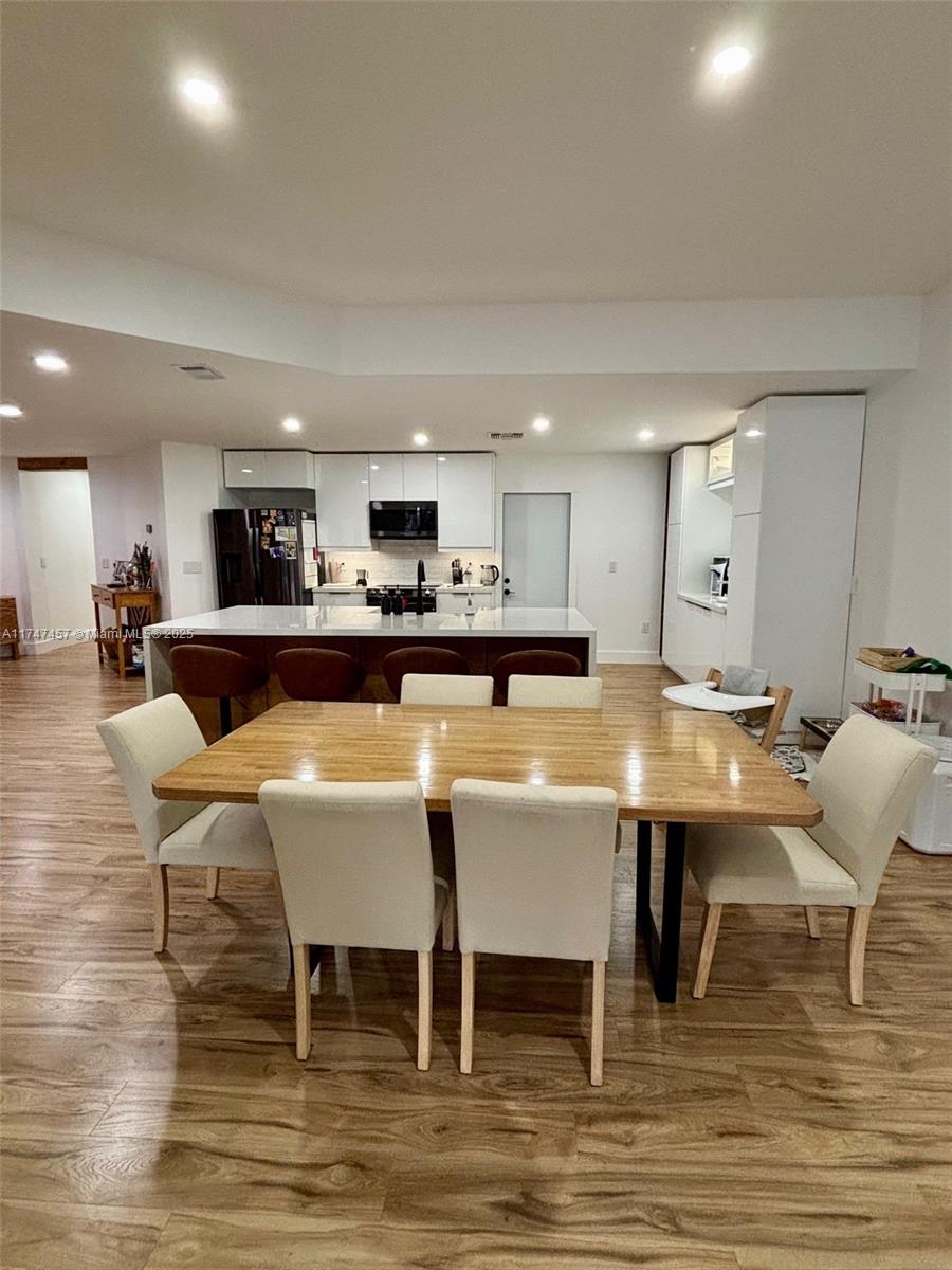 JACARANDA - Residential