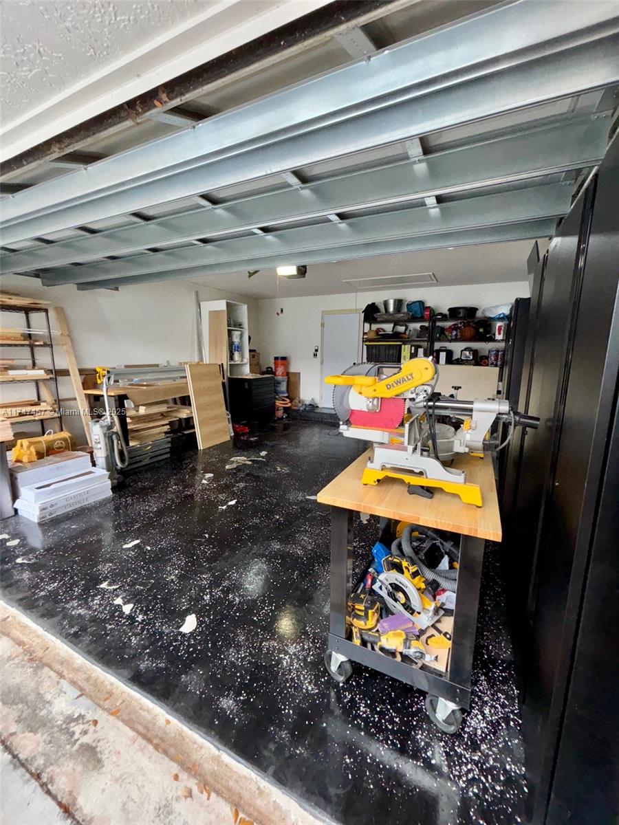 JACARANDA - Residential