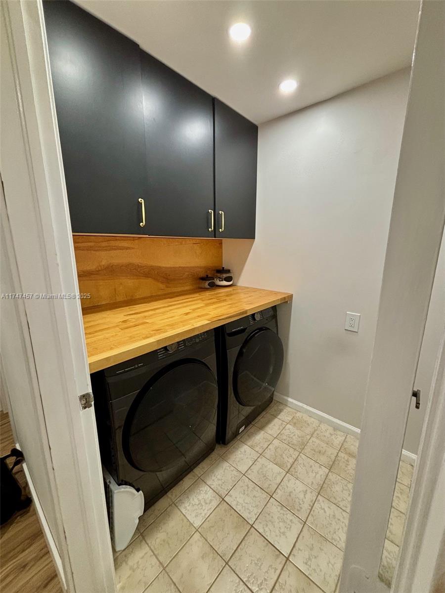 JACARANDA - Residential