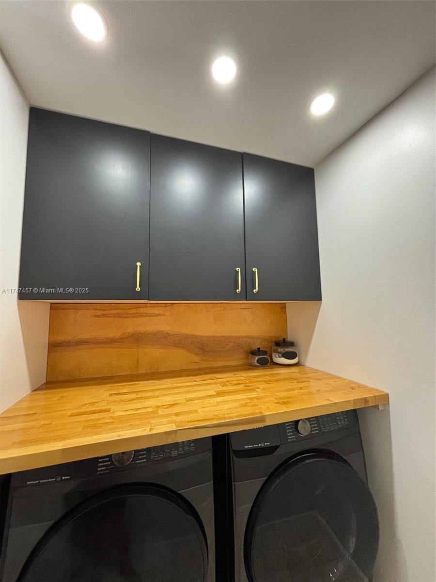 JACARANDA - Residential