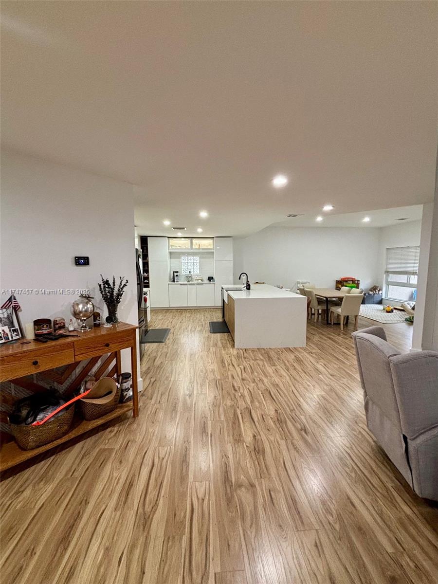 JACARANDA - Residential