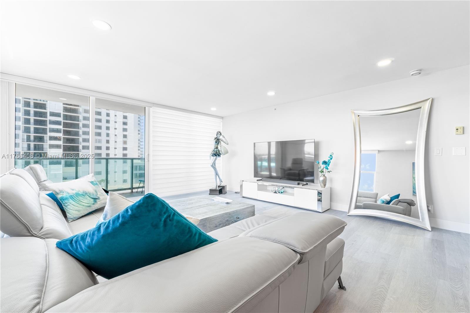 2501 S Ocean Dr 536
