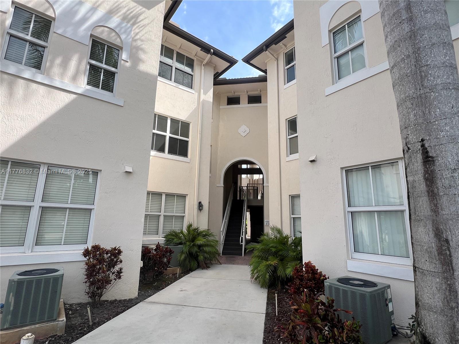 Rental Property at 11603 Nw 89th St 108, Doral, Miami-Dade County, Florida - Bedrooms: 3 
Bathrooms: 3  - $2,950 MO.
