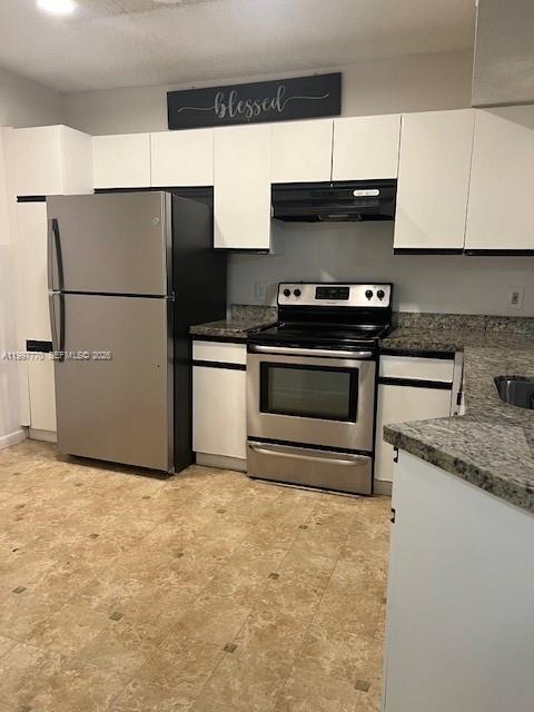 EDGEWATER CONDO - Residential Lease