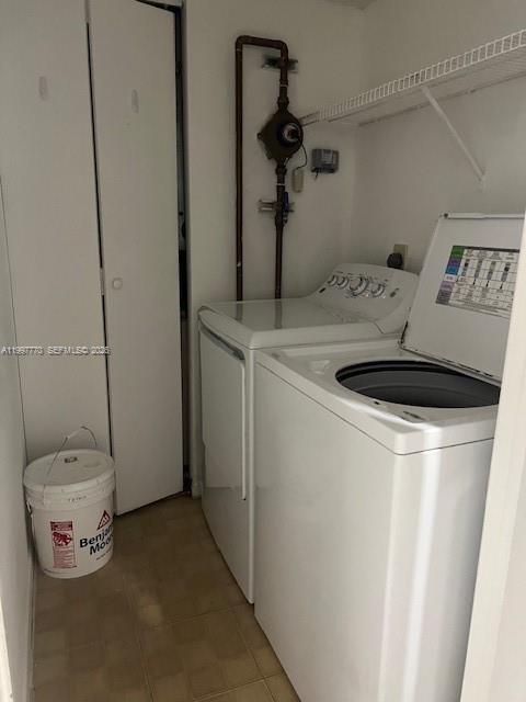 EDGEWATER CONDO - Residential Lease