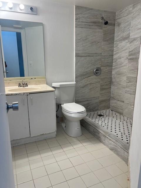 EDGEWATER CONDO - Residential Lease