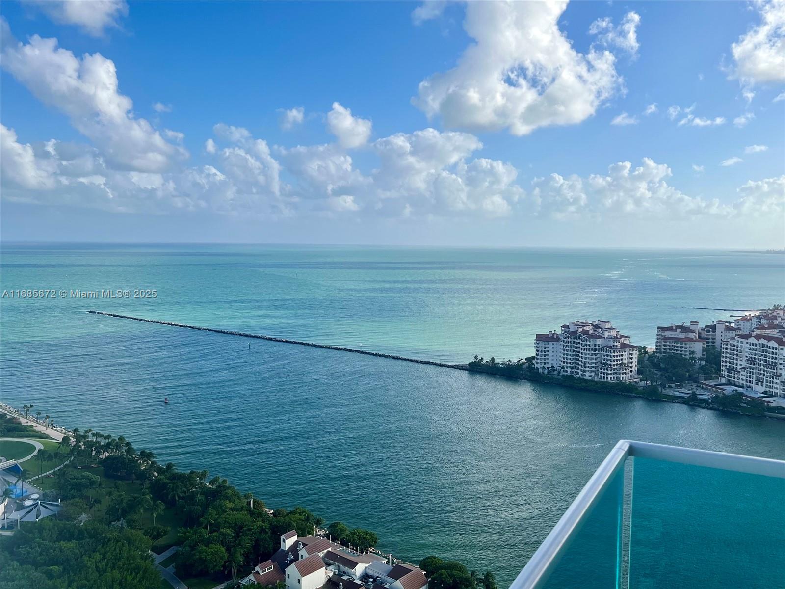 Rental Property at 300 S Pointe Dr 3601, Miami Beach, Miami-Dade County, Florida - Bedrooms: 3 
Bathrooms: 4  - $20,000 MO.