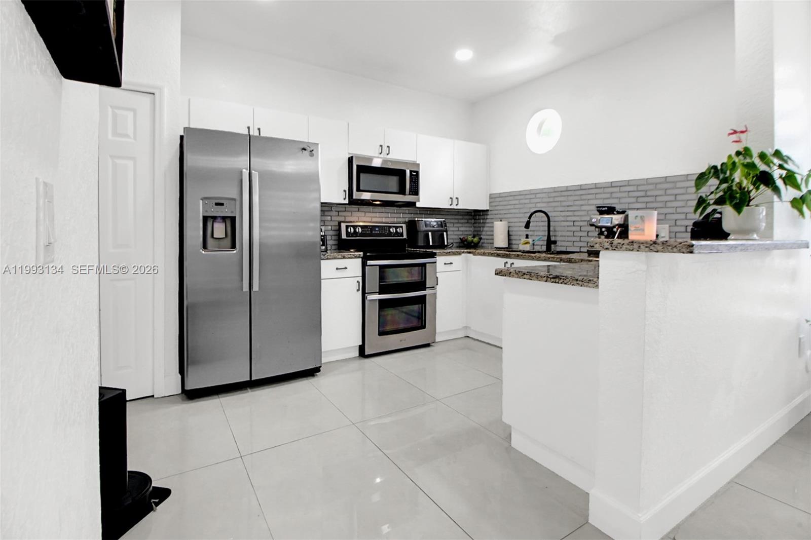 COURTYARDS TWO CONDO - Residential