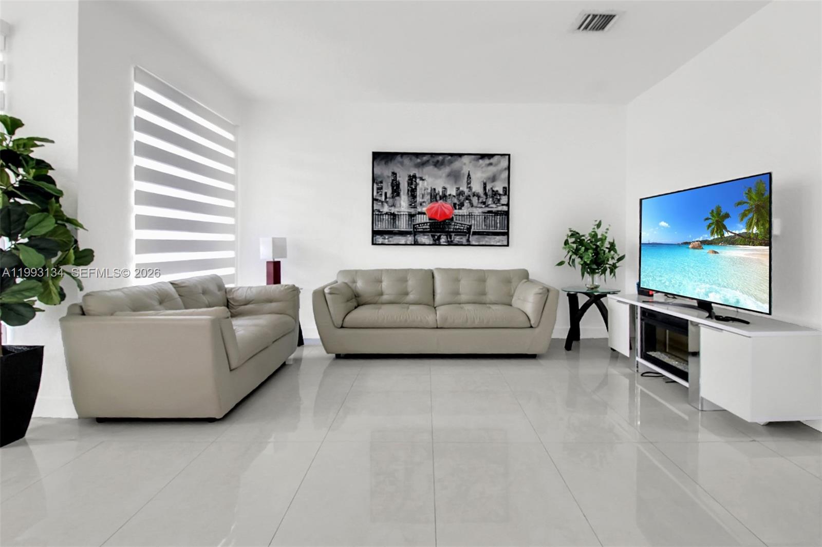 COURTYARDS TWO CONDO - Residential