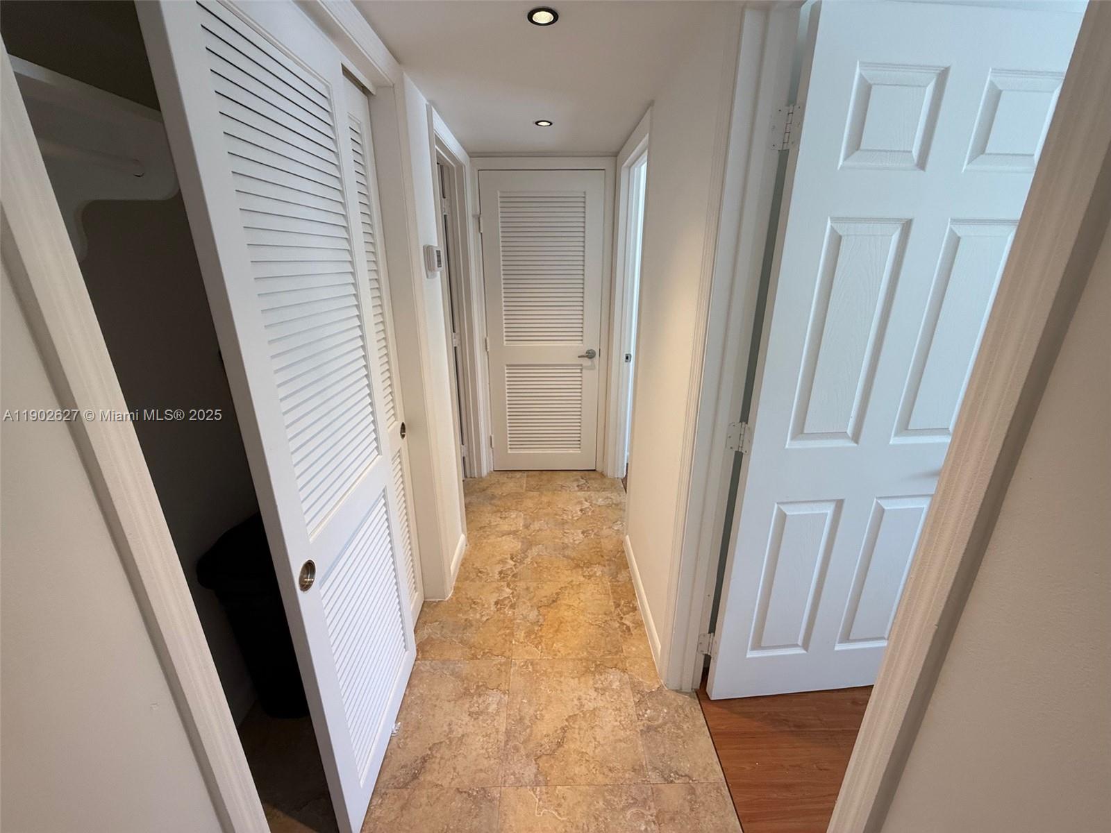 FLAMINGO SOUTH BEACH I CO - Residential Lease