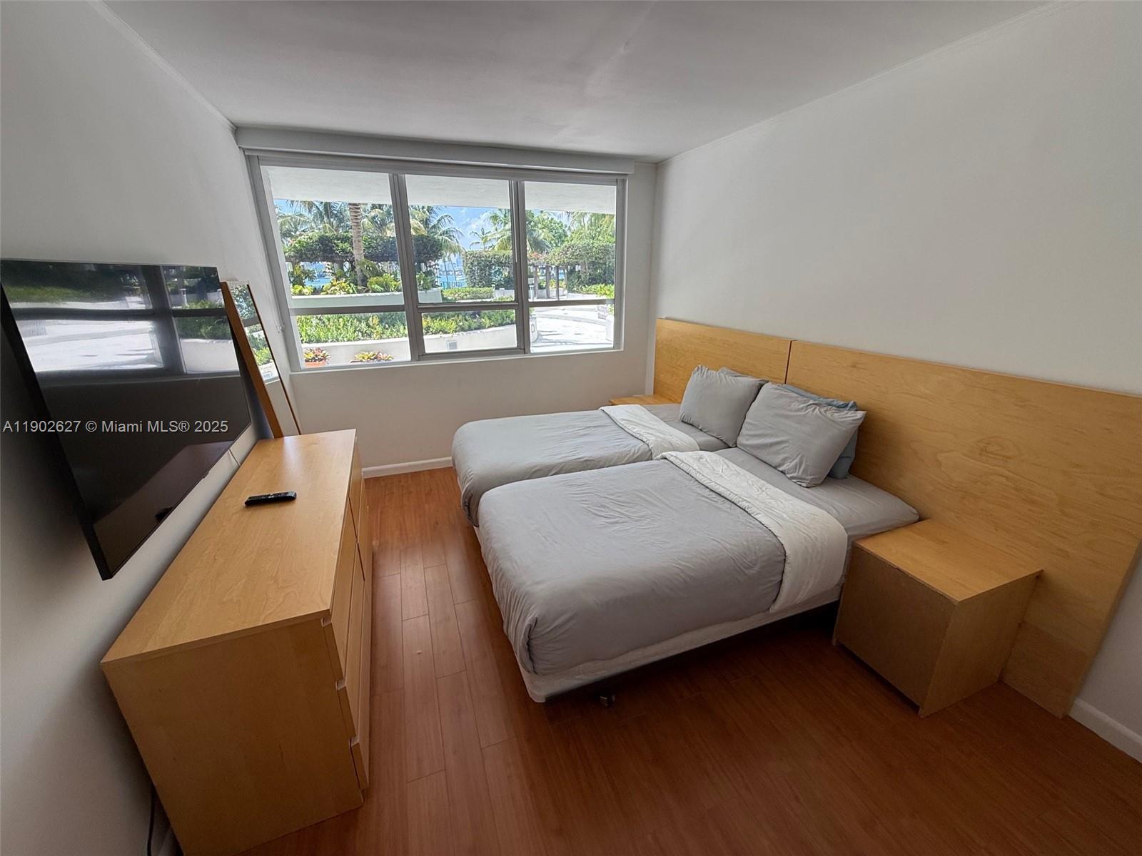 FLAMINGO SOUTH BEACH I CO - Residential Lease