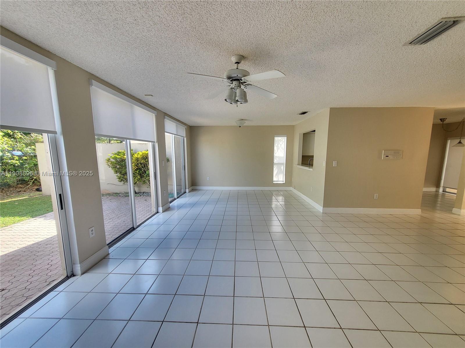 DORAL GREENS - Residential Lease