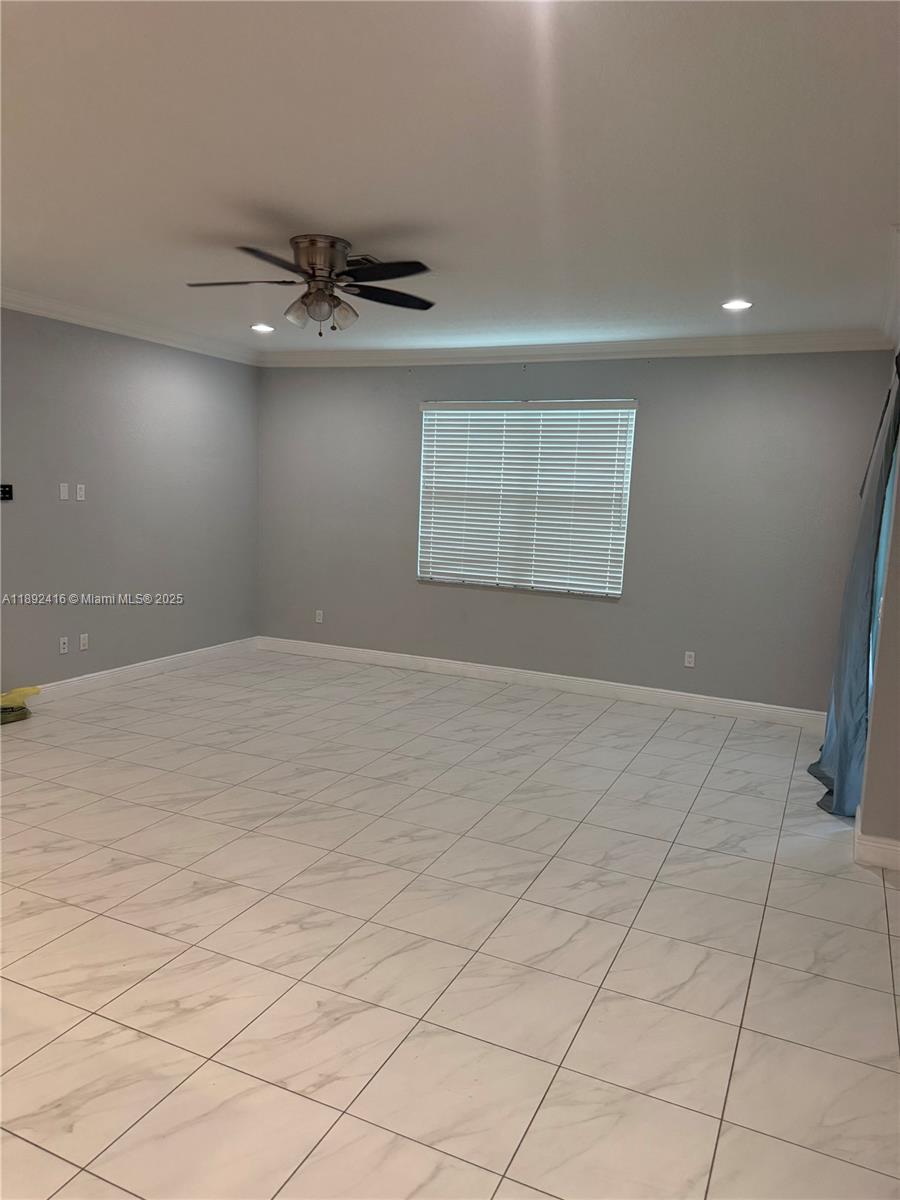 VIZCAYA FALLS PLAT 1 - Residential Lease