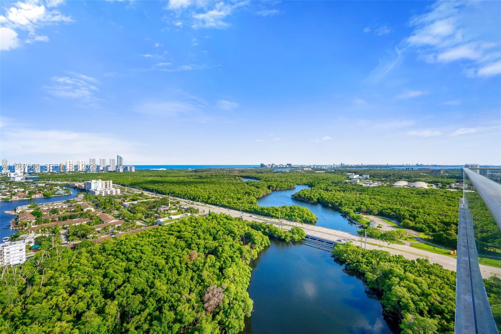 16385 Biscayne Blvd 3020