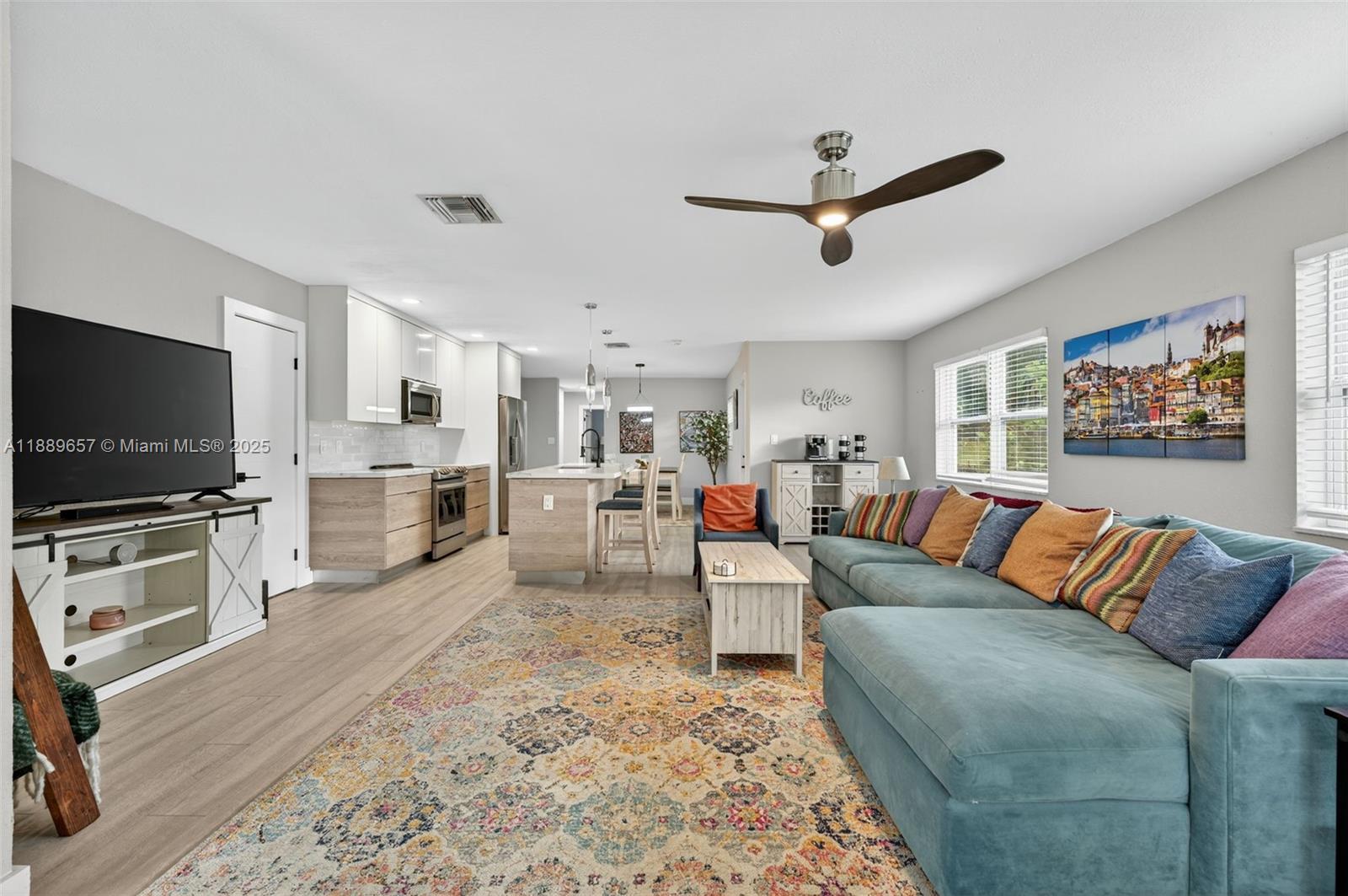 ALTA VISTA TERRACE - Residential