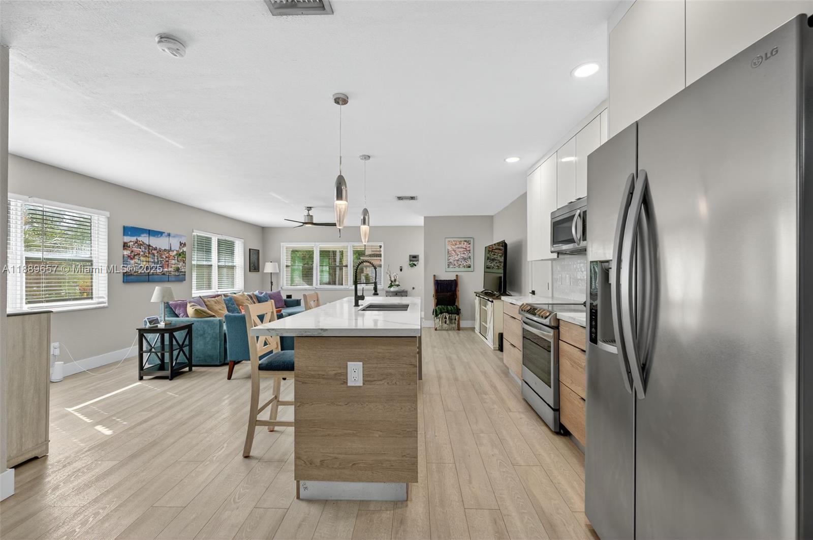 ALTA VISTA TERRACE - Residential