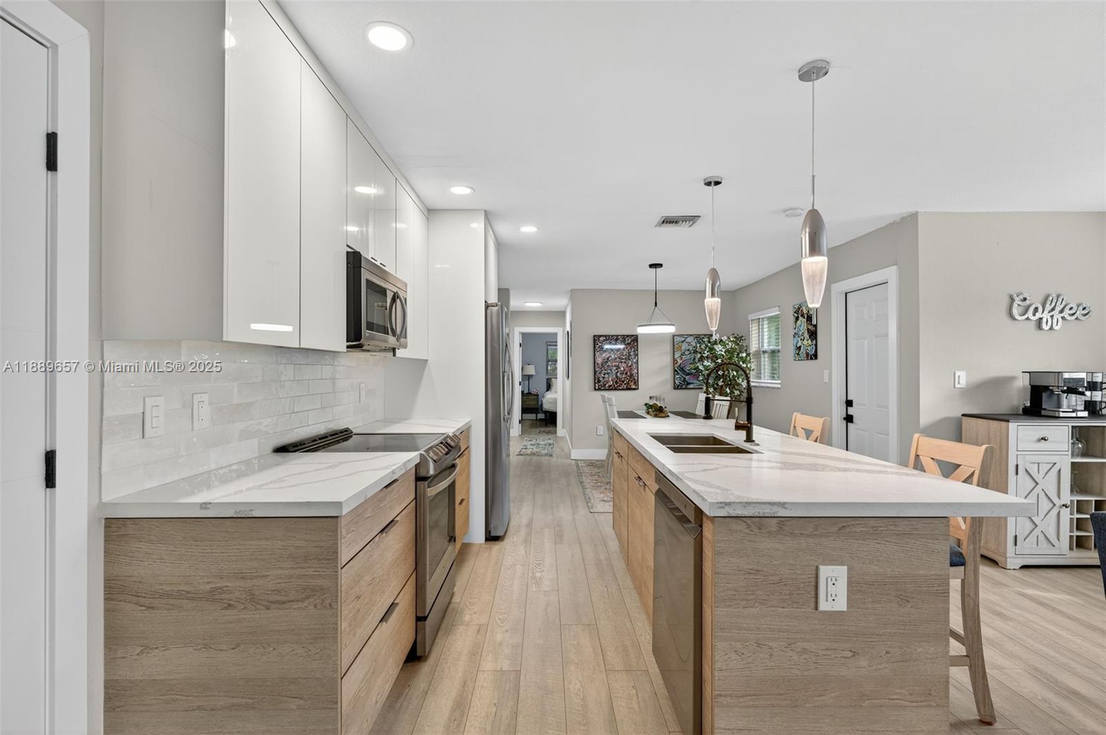ALTA VISTA TERRACE - Residential