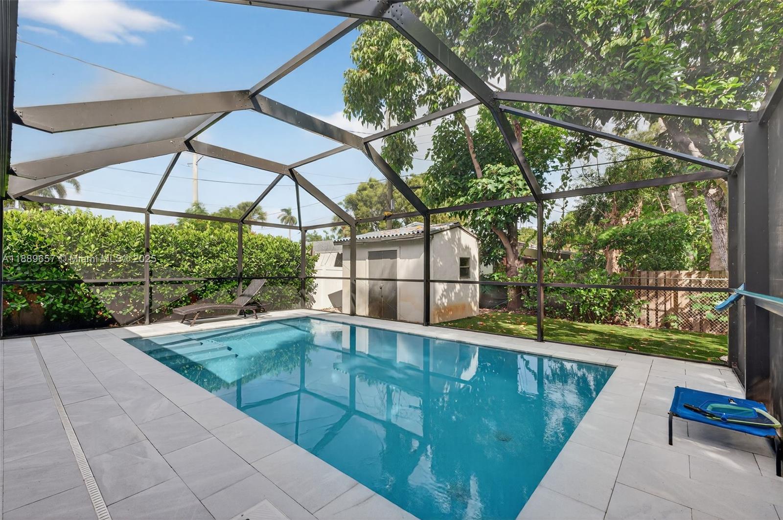 ALTA VISTA TERRACE - Residential