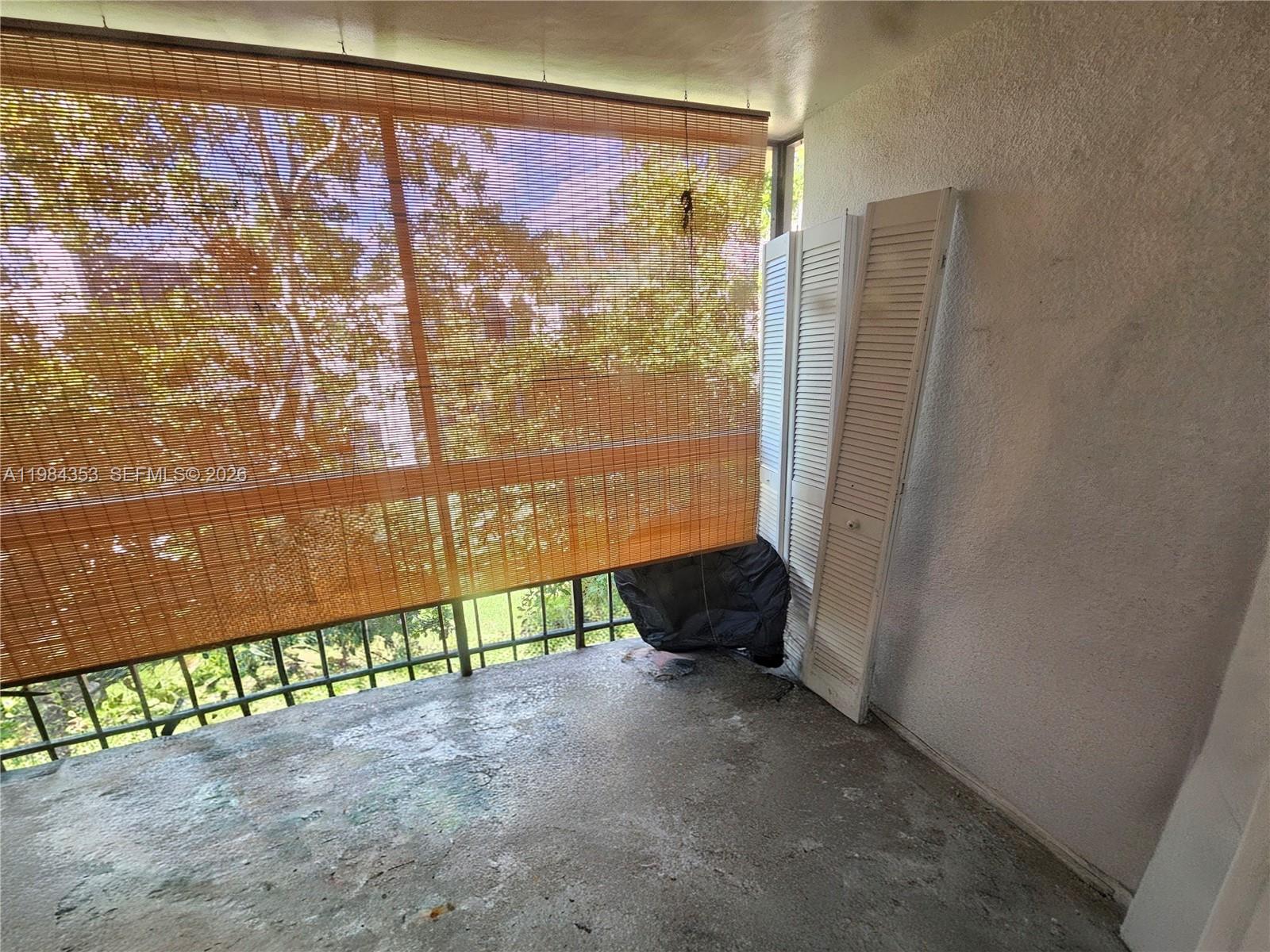 GREENGLADES CONDO II - Residential Lease