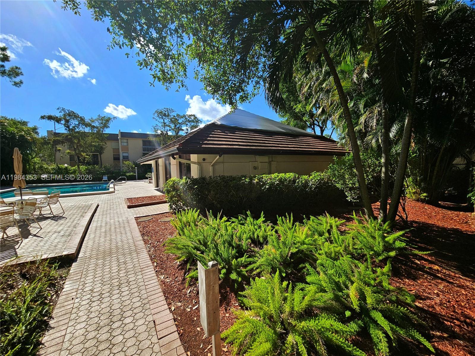 GREENGLADES CONDO II - Residential Lease