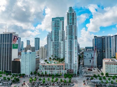 253 NE 2nd St 3308 Miami FL 33132